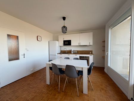 Location Appartement 3 pièces 56m² - Photo 5