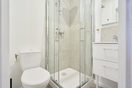 ALCAZAR Roommate 6 Bedrooms at Lille - Photo 3