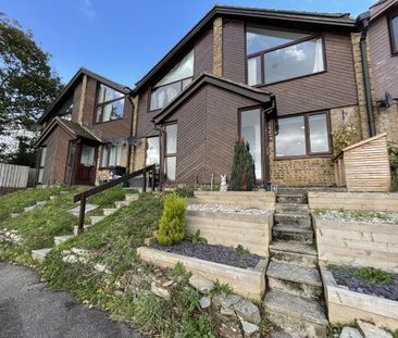 Truro, Truro, TR1 - Photo 4