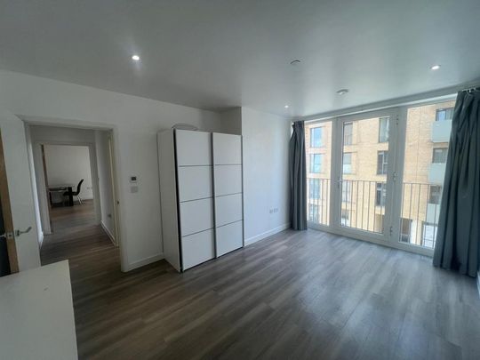 2 bedroom flat to rent - Photo 1