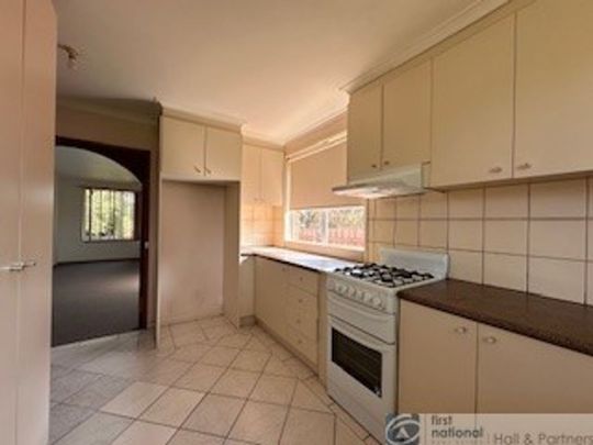 61 Tiverton Drive, Mulgrave - Photo 1