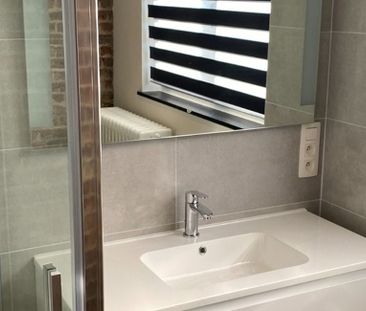 Appartement te huur in Elsene voor € 1.100 met 2 slaapkamers - Foto 4