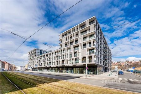 Pronájem bytu 1+kk v exkluzivním projektu Kolbenova park - Photo 2
