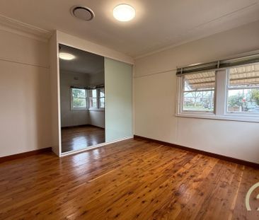 Updated Three Bedroom, Family Home! - Photo 4