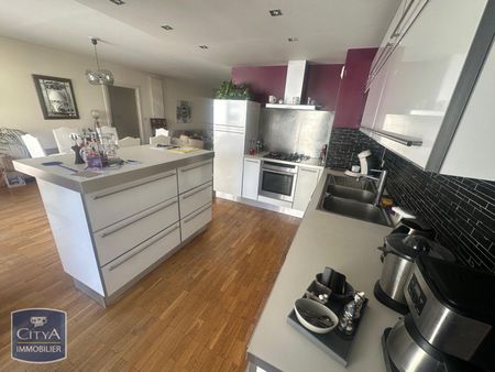 Location Appartement 3 pièces 85m² BOURG EN BRESSE 01000 - Photo 2