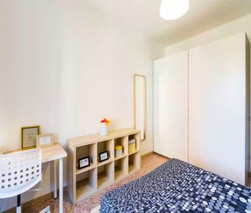 Via Gallarate, Milan, Lombardy 20151 - Photo 3