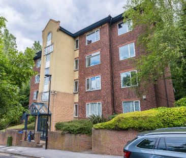 2 bedroom flat to rent - Photo 4