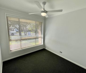 4 Bedroom Home Updated Throughout - Photo 5