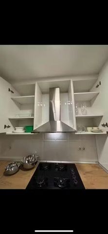 Carrer de Salamanca, Barcelona, Catalonia 08003 - Photo 2