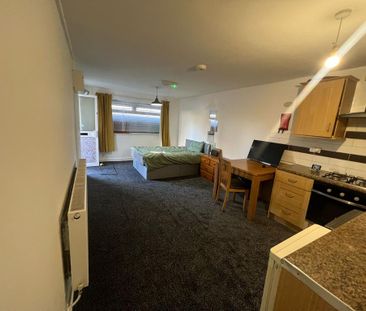 1 bedroom flat to rent - Photo 6