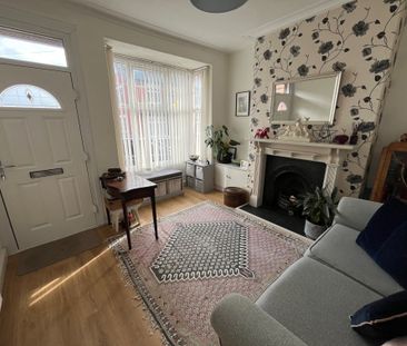 New Street, Uttoxeter - Photo 1