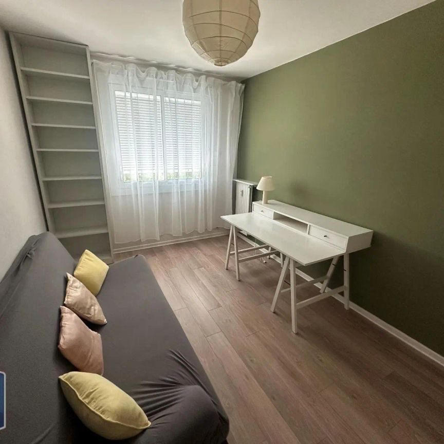 Appartement à louer 4 pièces 99.71m² - Photo 1