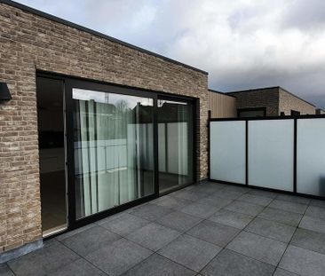 Appartement te huur in Diepenbeek voor € 850 met 1 slaapkamer - Photo 1