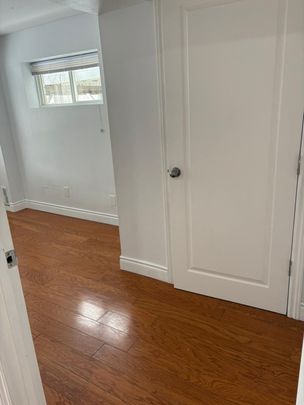 For Lease - 131 Peach Blossom Crescent Unit# Lower, Kitchener, Ontario - Photo 1