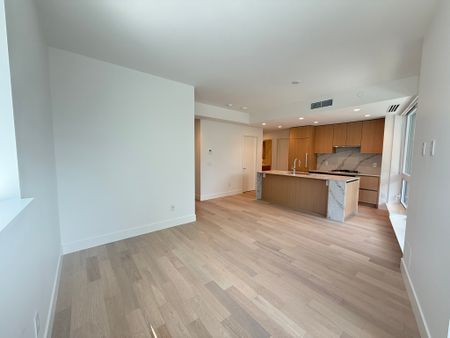 Brand New Foster Martin Building! 2 Bedroom, 1 Bath Condo - Photo 2