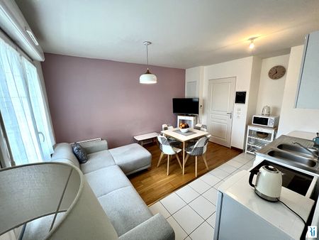 Location Appartement BOIS GUILLAUME - Photo 2