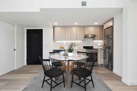 Nell’s Place - Townhouse (3 bedroom) - Photo 3