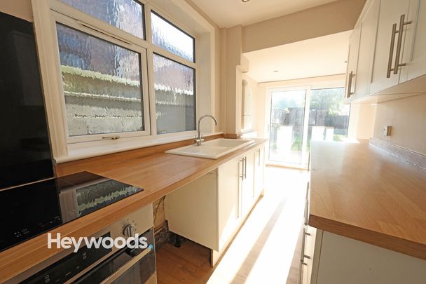 3 bed semi-detached house to rent in Leech Avenue, Newcastle-under-Lyme, Staffordshire - Photo 1