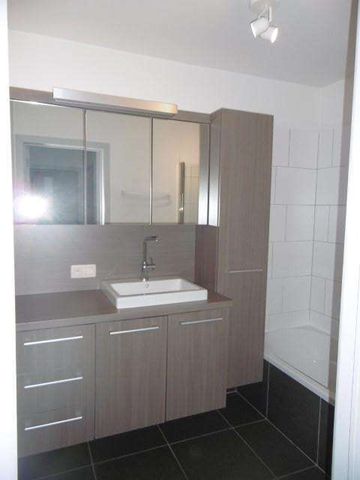 Appartement - Te huur - Photo 3