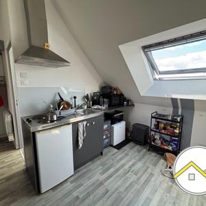 Location Appartement 1 pièce Meublé 23m² CHATEAUBRIANT 44110 - Photo 2