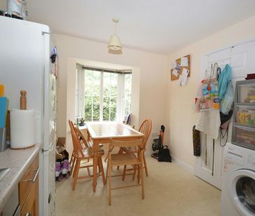 Detached house to rent on - Photo 3