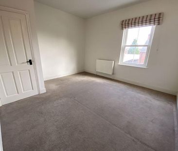 2 bedroom cottage to rent - Photo 2