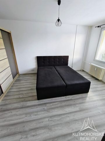 Pronájem bytu 2+1 45 m² - Fotografie 2