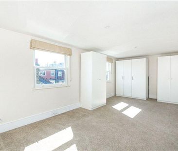 4 bedroom terraced house to rent - Photo 6