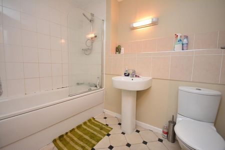 2 bedroom apartment to rent Stillwater Drive, Manchester, M11 - Photo 3