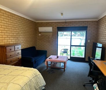 Fully Furnished Small & Easy to maintain Unit! - Photo 1