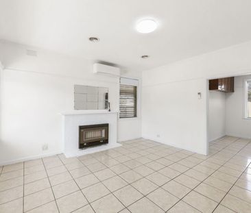 Comfort in a Prime Broadmeadows Location - Photo 6