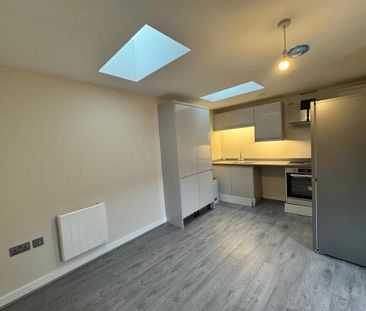 1 bedroom house to rent - Photo 2