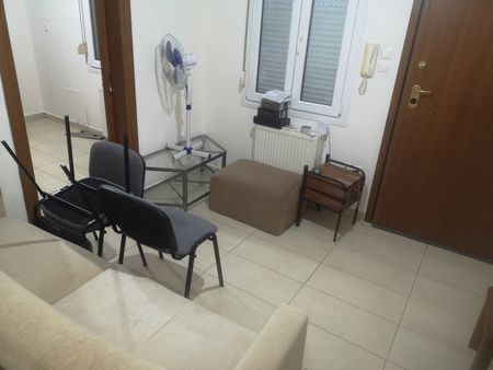 Studio/Γκαρσονιέρα για ενοικίαση Σκεπάρνη (Αμπελόκηποι) - Photo 2