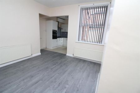 3 bedroom house to rent - Photo 3