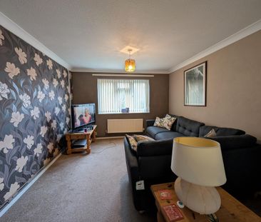 Bussey Road, Norwich - Photo 2