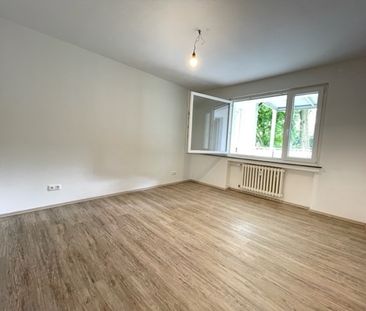 *großzügige und modernisierte 2-Zimmer-Wohnung mit Balkon* - Photo 3