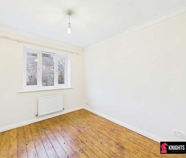 Holyhead Crescent, Tattenhoe, MK4 - Photo 3