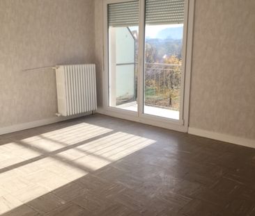 Location - Appartement T4 - 76 m² - Ornans - Photo 1