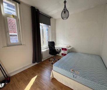 T1 BIS MEUBLE - LILLE CENTRE - Photo 4