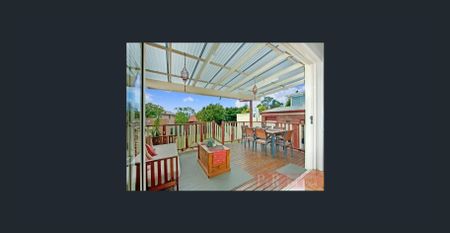 Brand new renovation full brick high ceiling house in Beverly Hills. - Photo 3