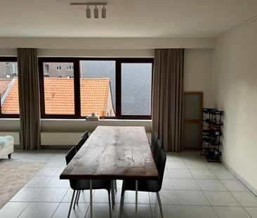 INSTAPKLAAR APPARTEMENT TE HUUR IN HET CENTRUM VAN ASSE! - Photo 1