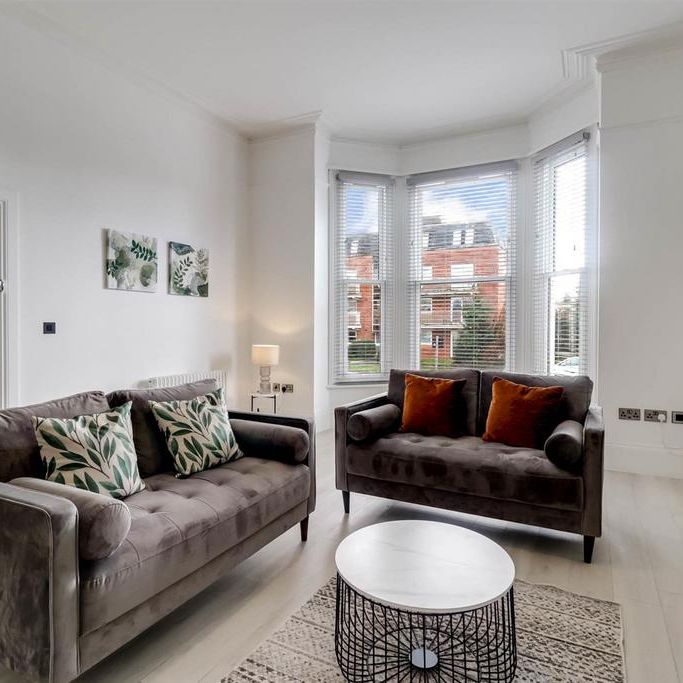 2 bedroom flat to rent - Photo 1