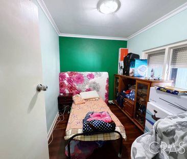 3x1 House in Gosnells with Big Backyard - Photo 6