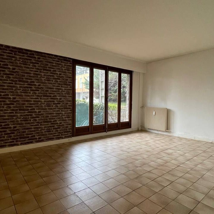 Location Appartement 2 pièces 56m² MONTMORENCY 95160 - Photo 1