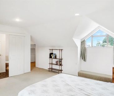 Located in Lynmore! Lynmore - Photo 6