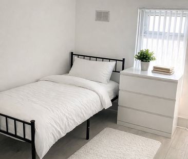 3 Bed Terraced House, Beech St, L20 - Photo 3