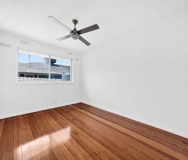 Beautifully Refreshed Home Offering Comfort and Convenience - Photo 3