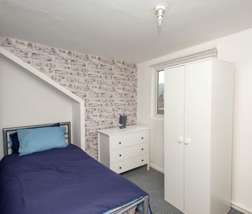 Ordnance Terrace, Chatham Room 3 - Photo 5