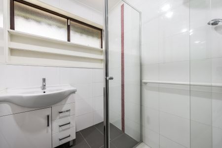 7 Raphael Court, Scoresby - Photo 4