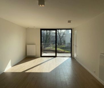 Stijlvol nieuwbouwappartement op de eerste verdieping met terras - Foto 5